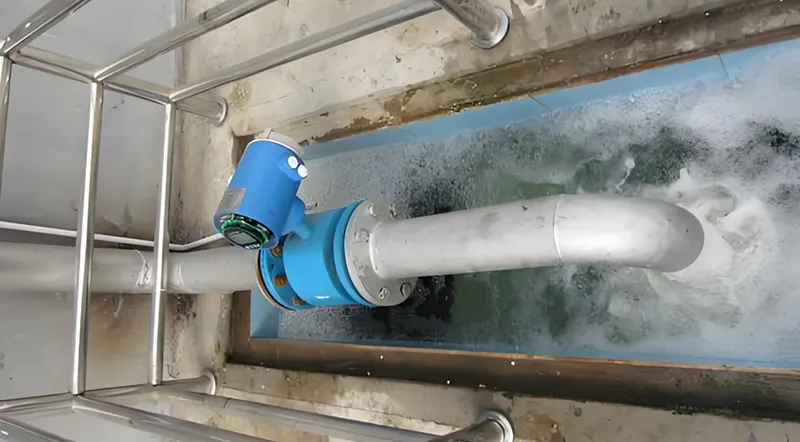 Wastewater flow measured by magmeter