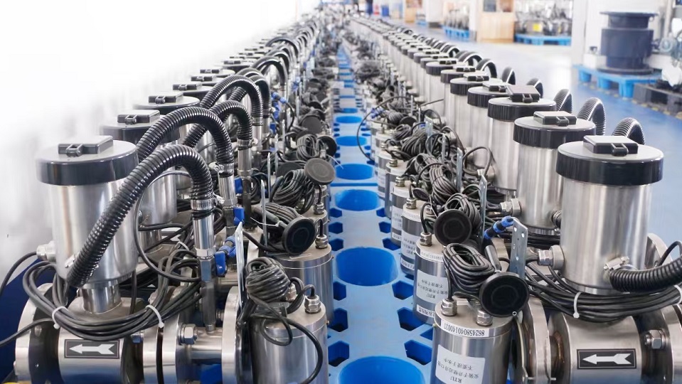 Fabricación de medidores de flujo magnético